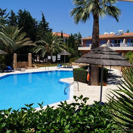 Regina Gardens Lovely Apartment Paphos Esterno foto