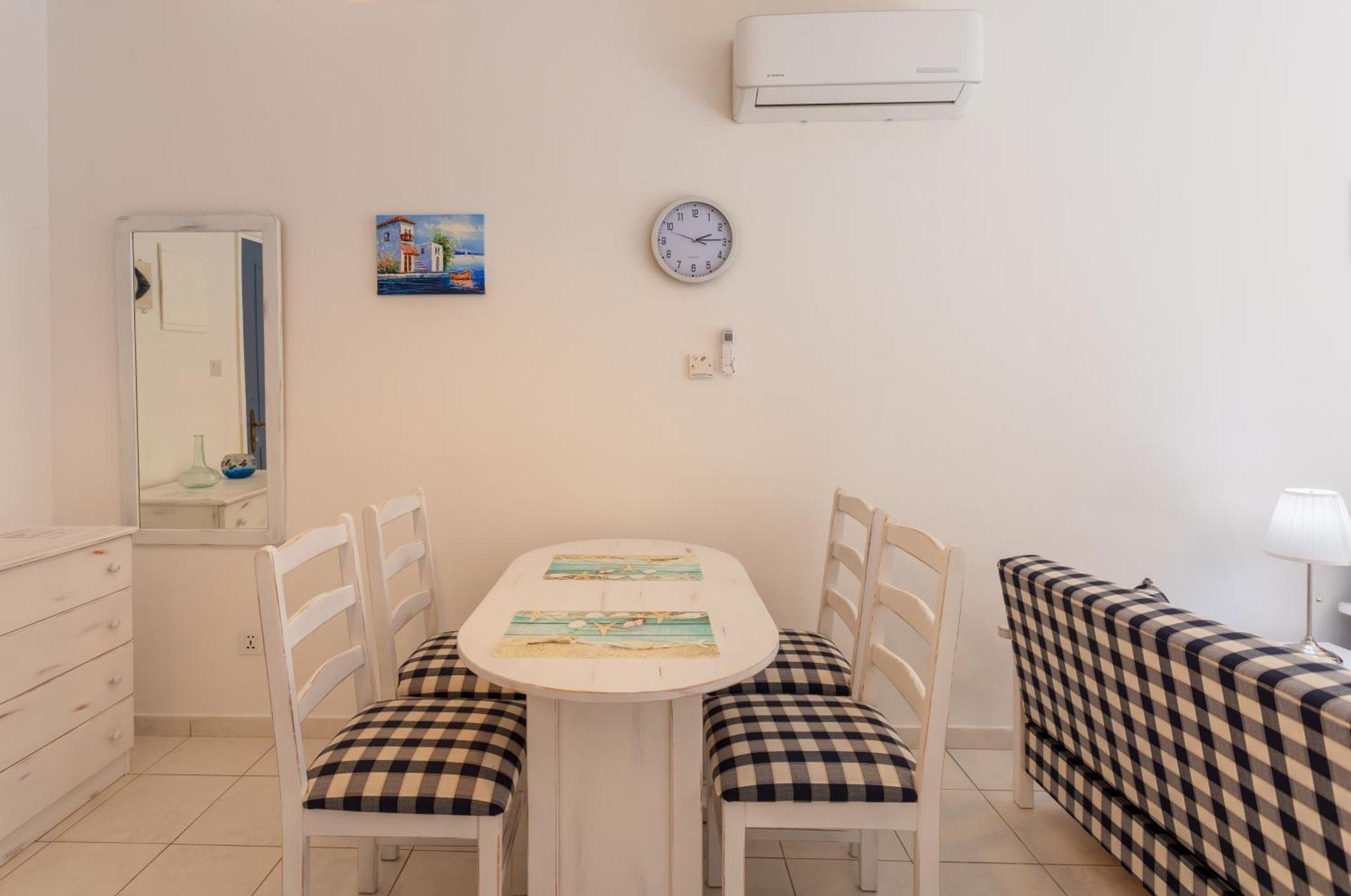 Regina Gardens Lovely Apartment Paphos Esterno foto