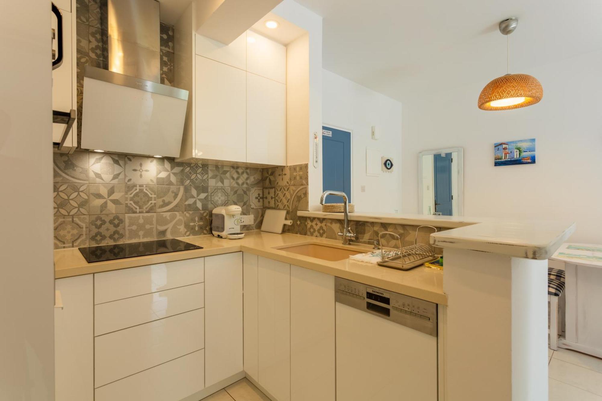 Regina Gardens Lovely Apartment Paphos Esterno foto
