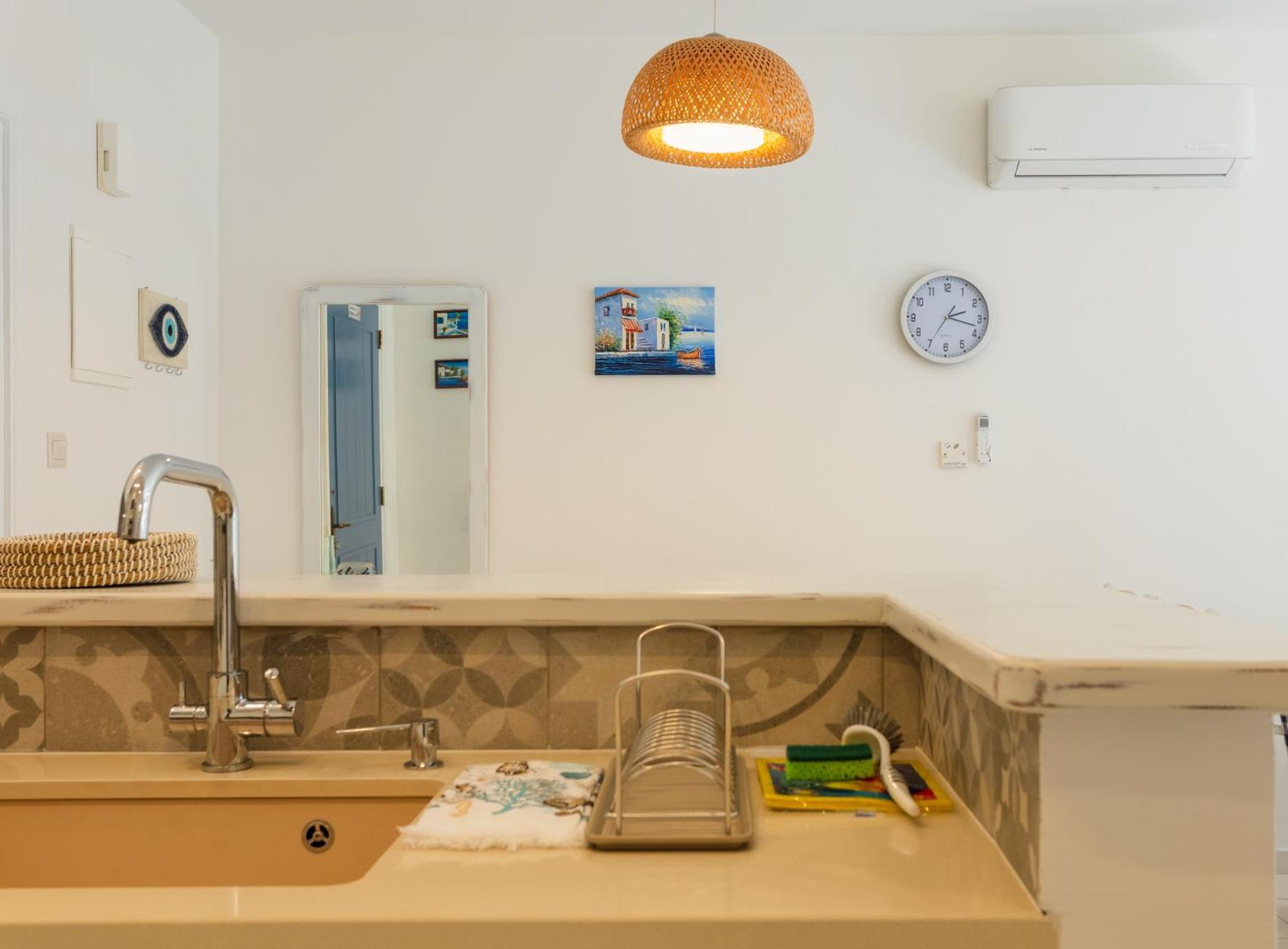 Regina Gardens Lovely Apartment Paphos Esterno foto