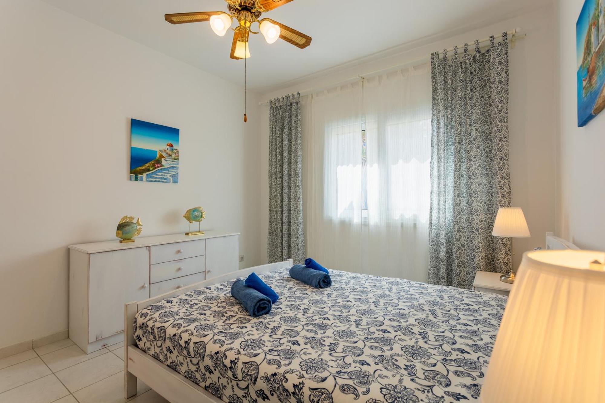 Regina Gardens Lovely Apartment Paphos Esterno foto