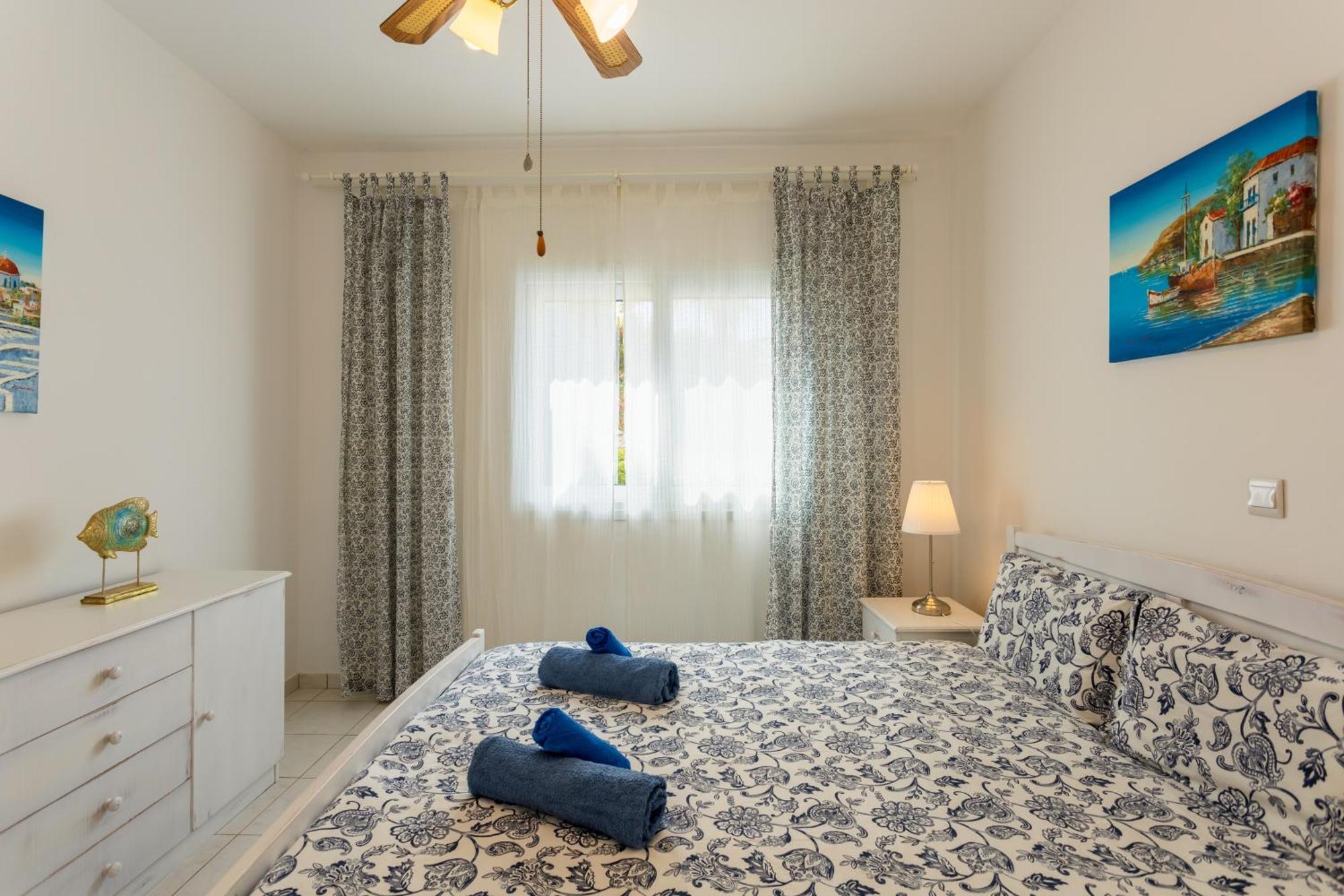 Regina Gardens Lovely Apartment Paphos Esterno foto