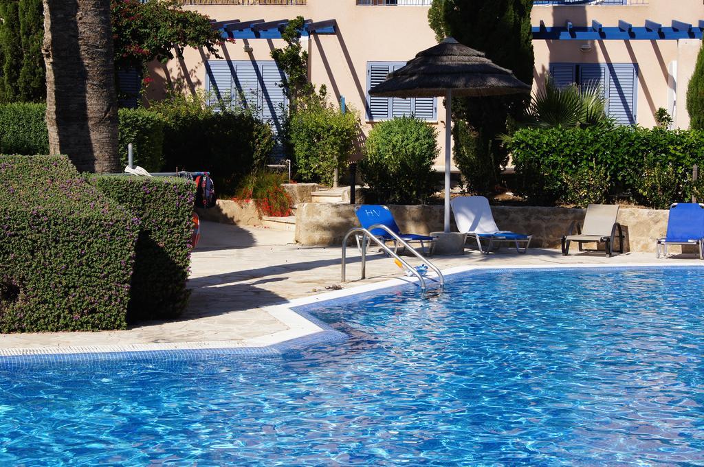 Regina Gardens Lovely Apartment Paphos Esterno foto