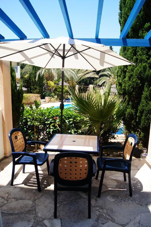 Regina Gardens Lovely Apartment Paphos Esterno foto
